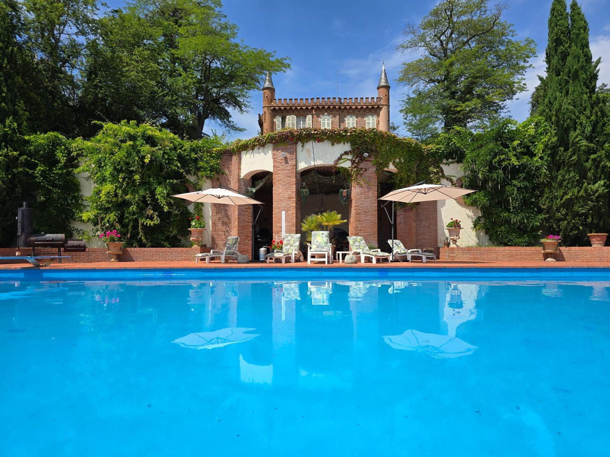 Chateau De Pys Guest House Latrape Buitenkant foto