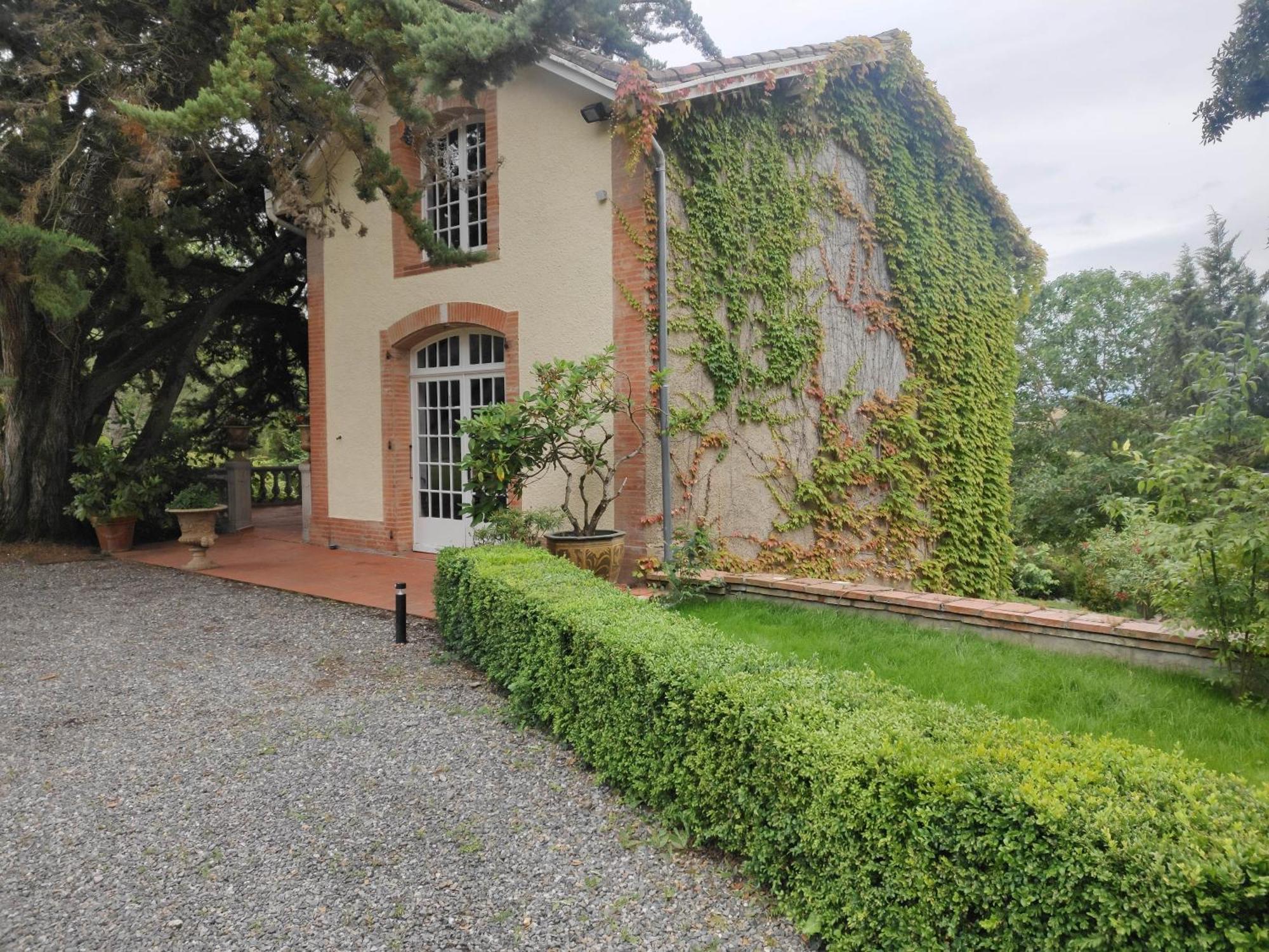 Chateau De Pys Guest House Latrape Buitenkant foto